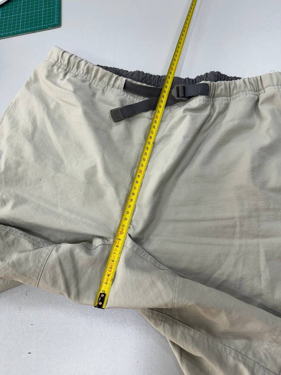 Nike ACG × Vintage Nike ACG Vintage 90s Shorts Size US 38 / EU 54 - 12 Thumbnail