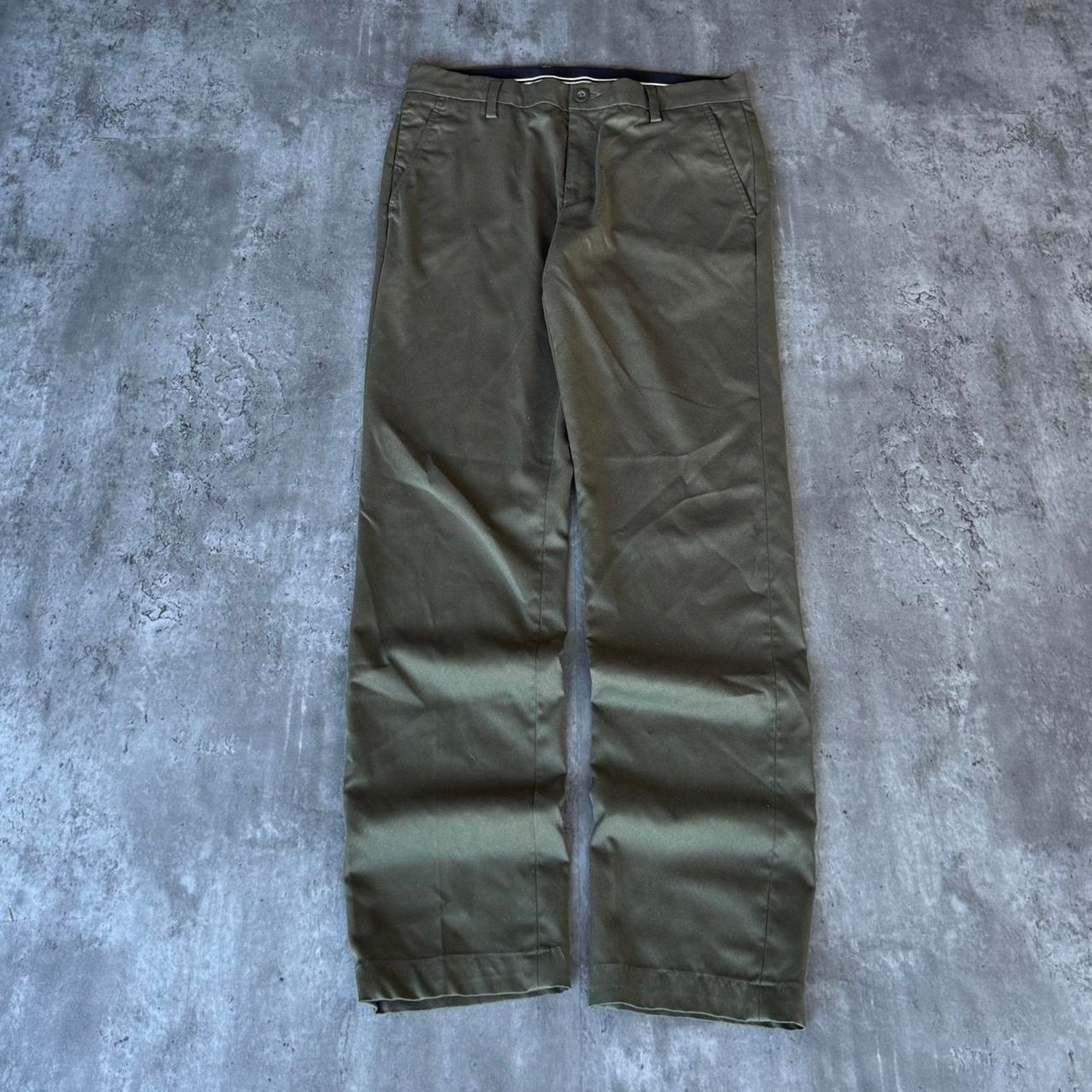 Vintage Forest Green Essential Chino Dress Pants Size US 32 / EU 48 - 1 Thumbnail