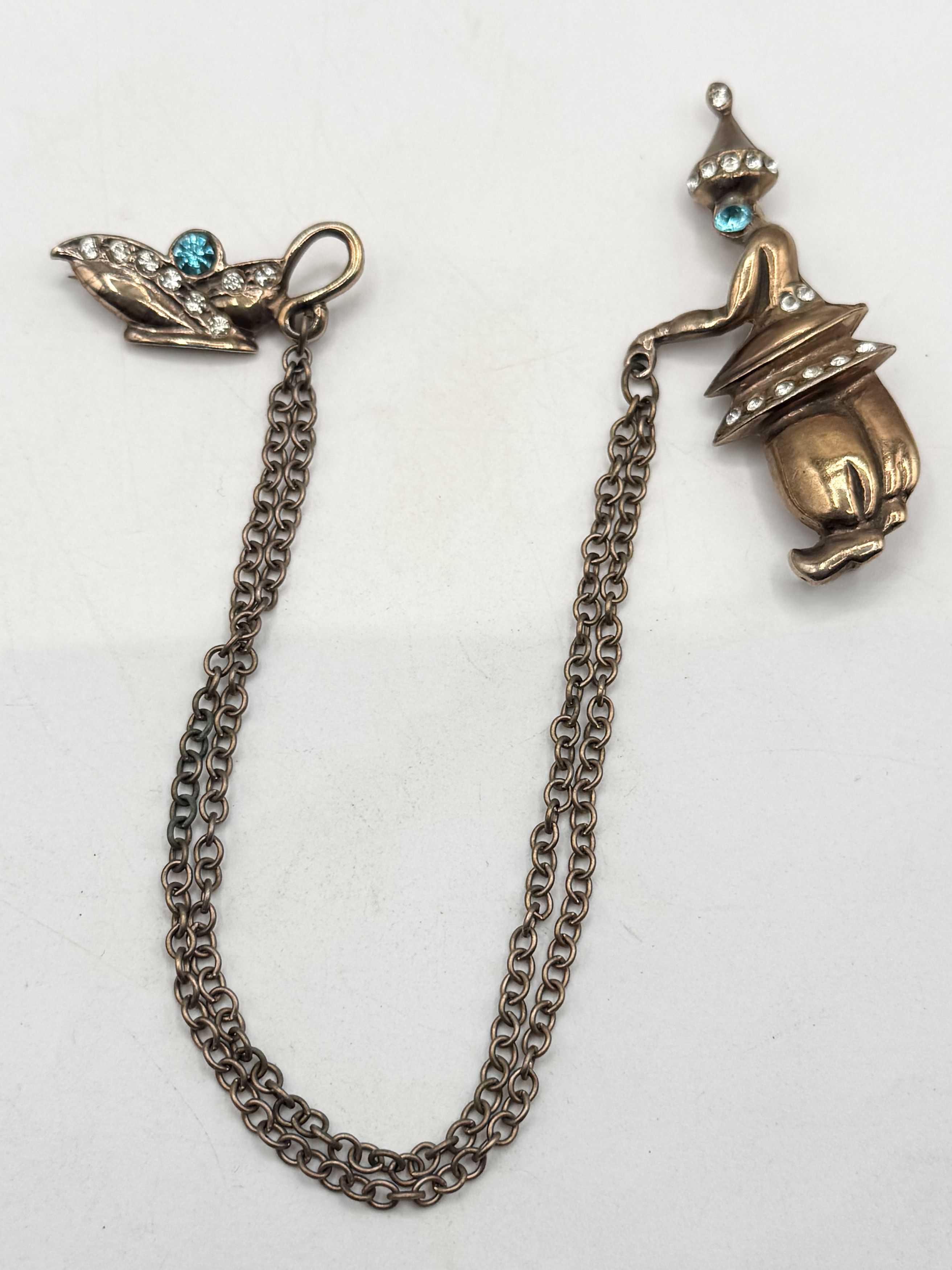 Vintage Estate vintage genie and lamp chatelaine pin Size ONE SIZE - 5 Thumbnail