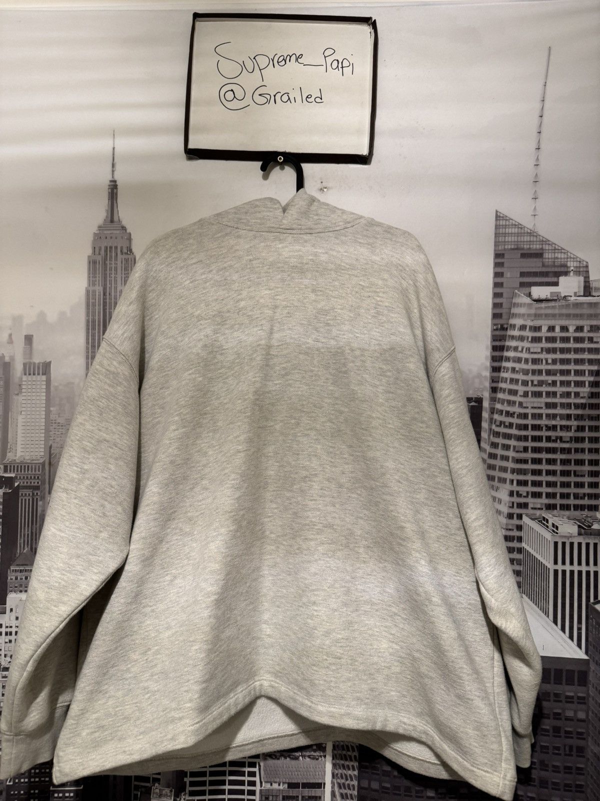 Fear of God Fear of God Essentials Relaxed Hoodie Light Oatmeal SZ Sm🔥 Size US S / EU 44-46 / 1 - 6 Thumbnail