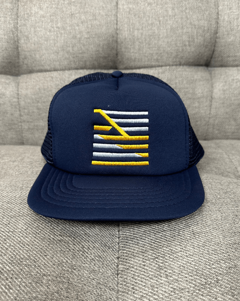 Vintage Vintage Navy Blue Embroidered Snap Back Trucker Hat Size ONE SIZE - 2 Thumbnail