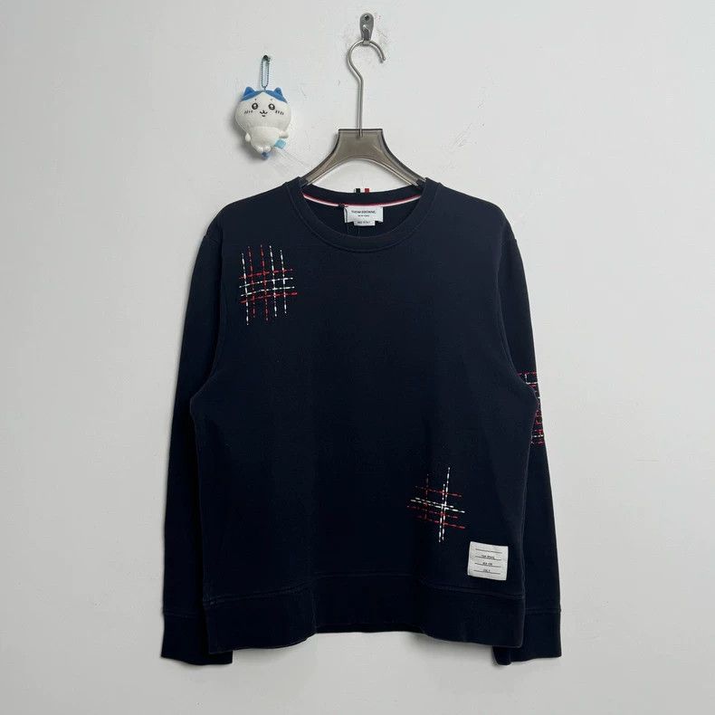 Thom Browne Thom Browne Embroidered Sweatshirt with Four Stripes - dmc Size US M / EU 48-50 / 2 - 1 Thumbnail