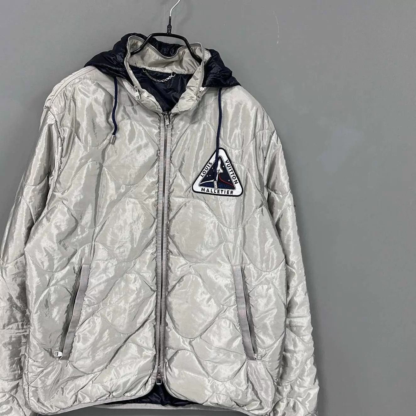 Louis Vuitton Louis Vuitton 95 New Jacket Size 48 Size US M / EU 48-50 / 2 - 2 Thumbnail