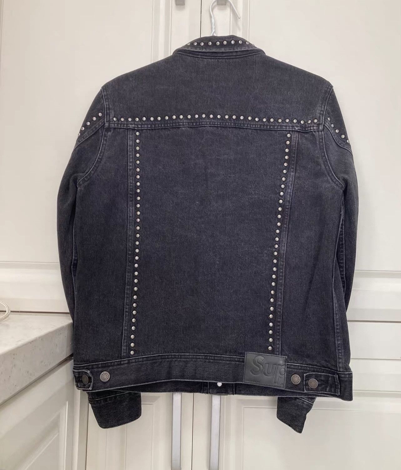 Supreme Supreme 17ss studded denim Trucker jacket black Size US L / EU 52-54 / 3 - 2 Thumbnail