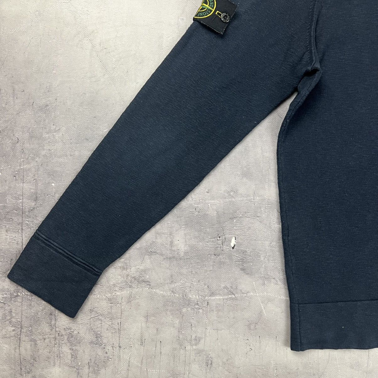 Stone Island Rare! Stone Island Sweatshirt Sweater Patch Logo Casual Size US L / EU 52-54 / 3 - 11 Thumbnail