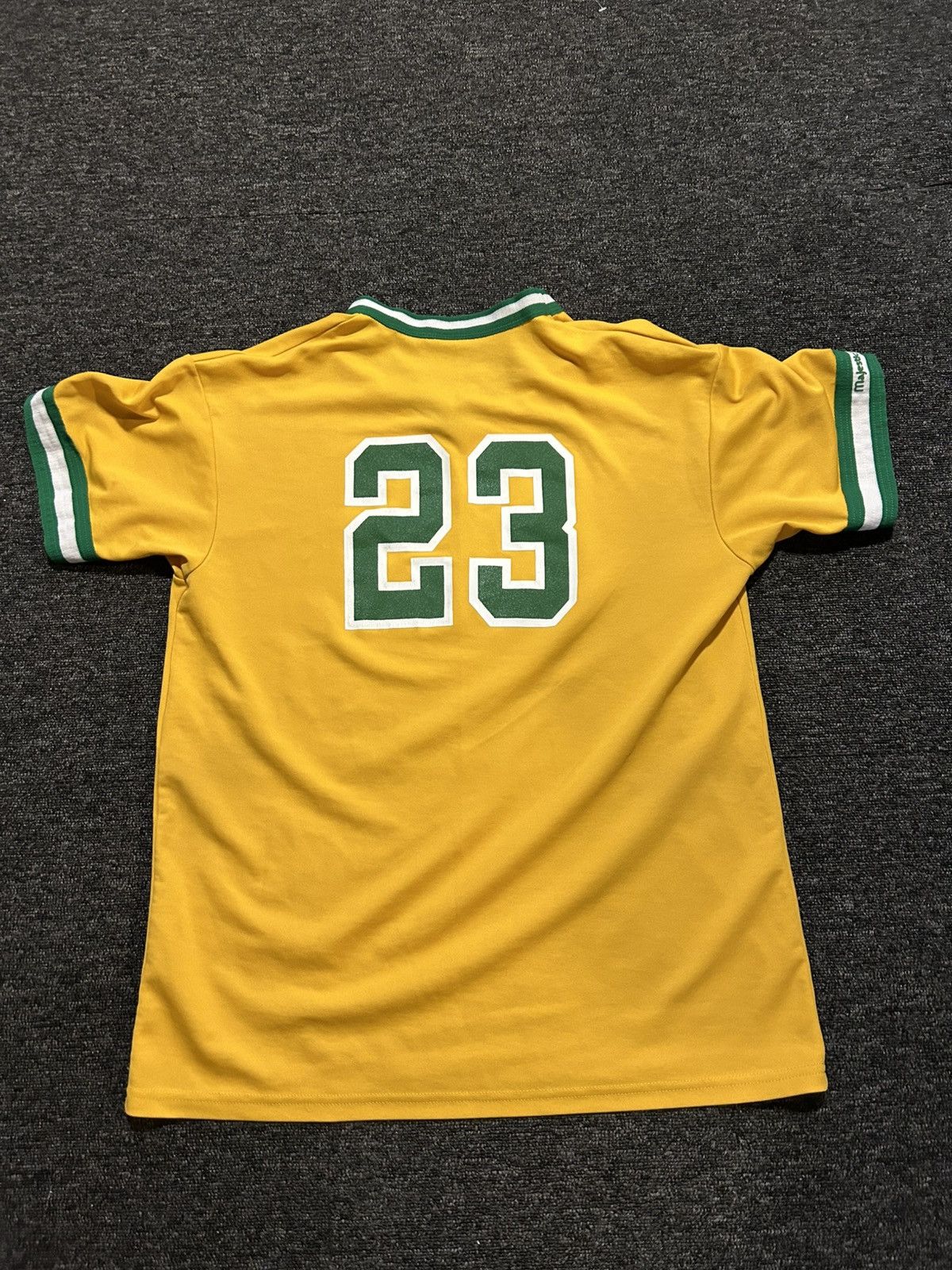 Majestic × Vintage MLB Oakland Athletics Majestic Jersey Yellow Size US XL / EU 56 / 4 - 5 Thumbnail