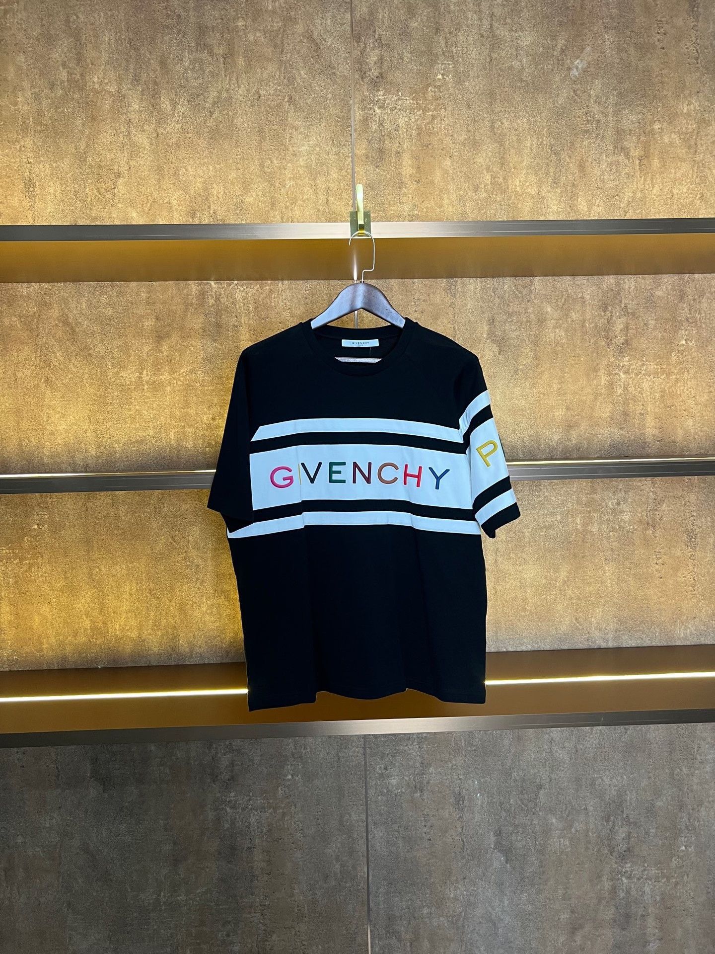 Givenchy Givenchy Short-Sleeve Top Size US L / EU 52-54 / 3 - 1 Thumbnail