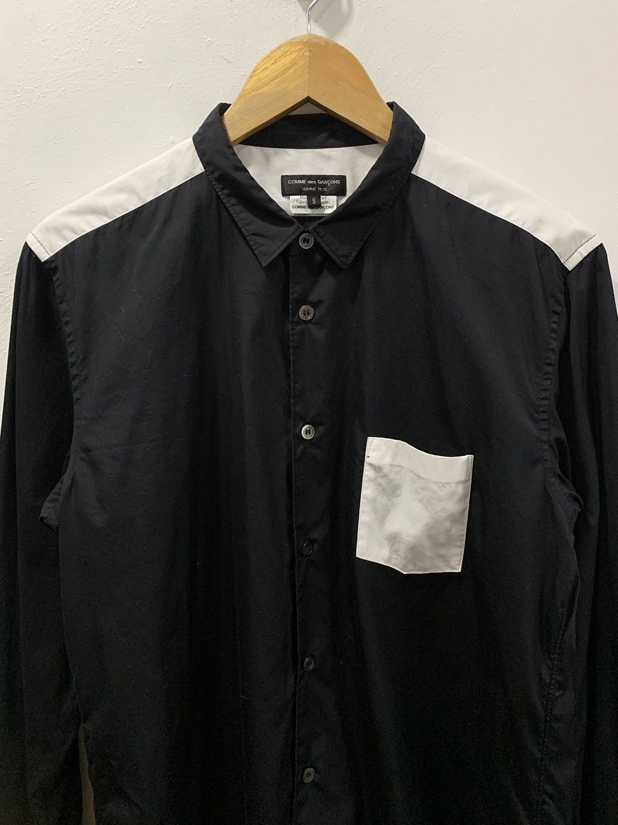 Comme des Garcons Homme Plus COMME des GARÇONS HOMME PLUS AD2011 TWO-TONE BUTTON-UP SHIRT Size US S / EU 44-46 / 1 - 3 Thumbnail