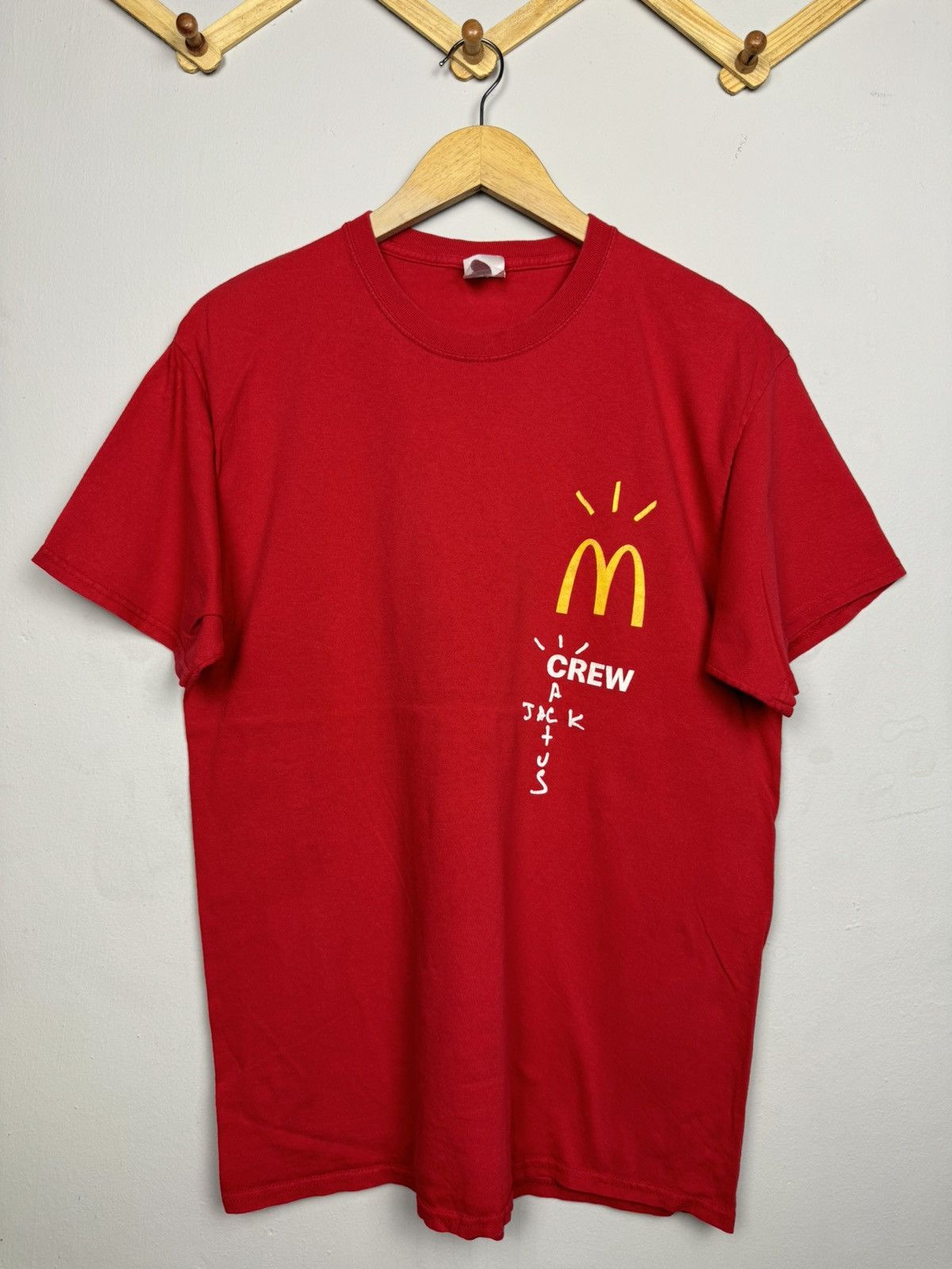 Travis Scott Cactus Jack McD Travis Scott Tee Size US L / EU 52-54 / 3 - 1 Thumbnail