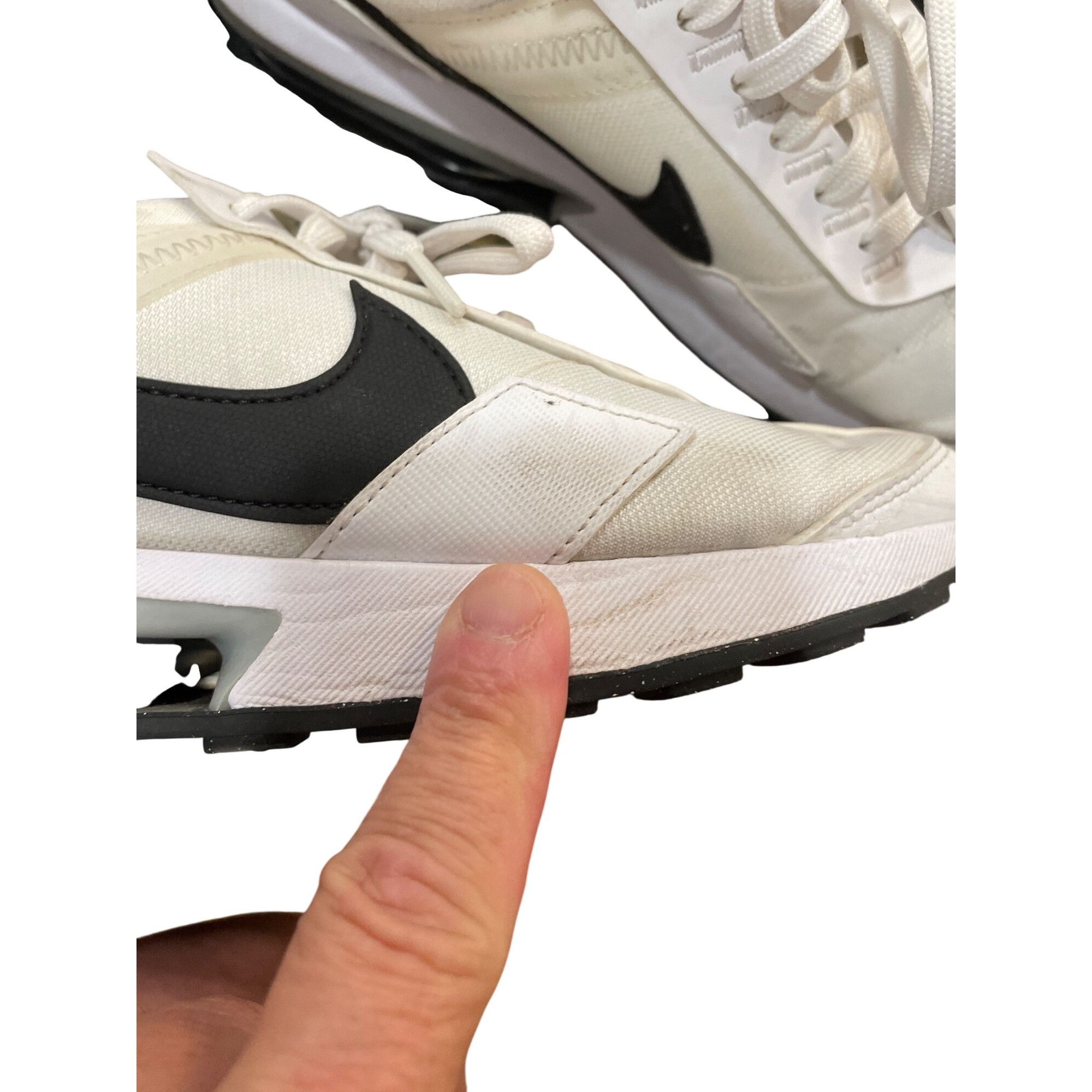 Nike Nike Air Max Preday LX wms white black low running sneakers Size US 8.5 / IT 38.5 - 15 Thumbnail