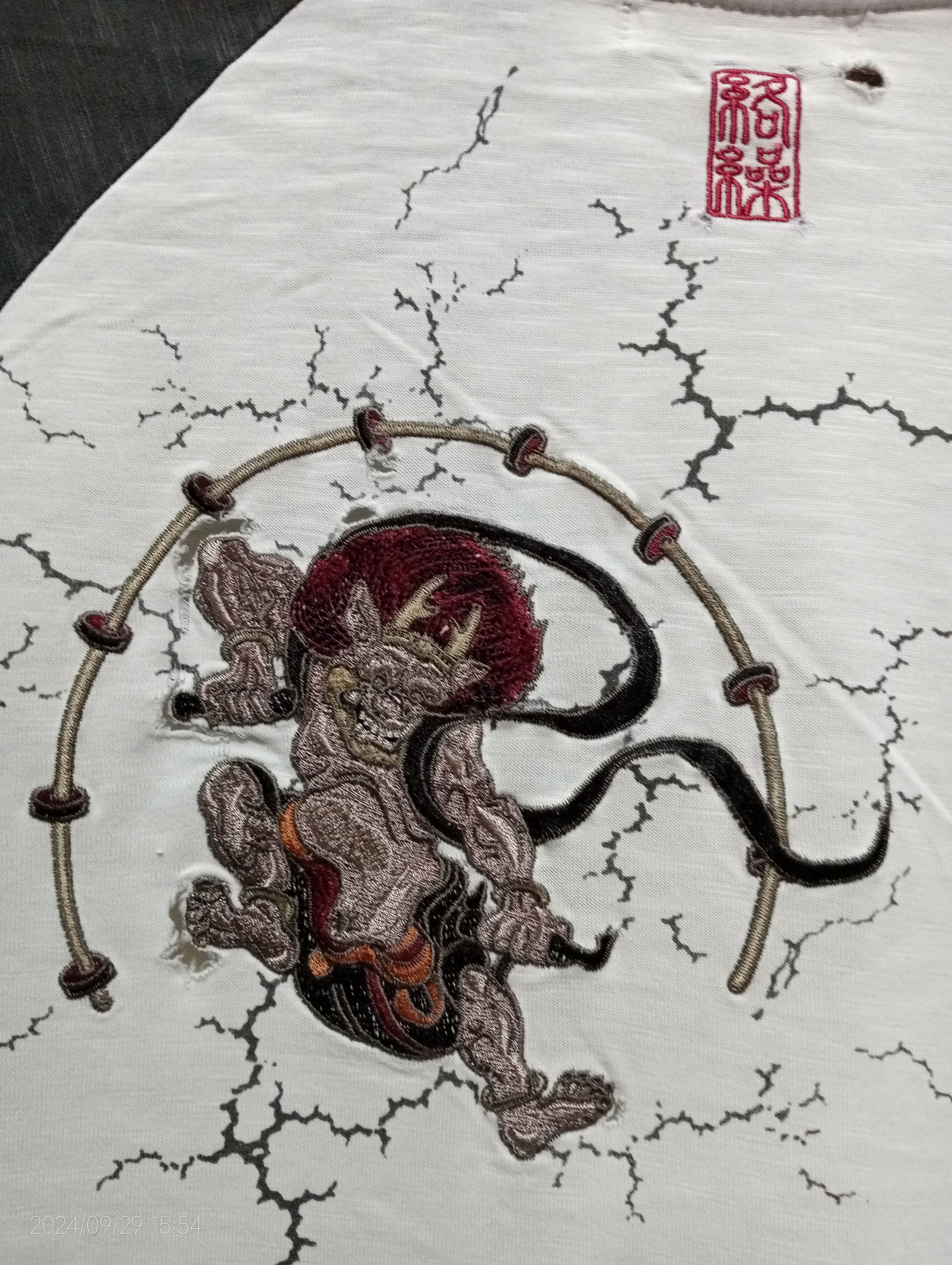 Japanese Brand Vintage Karakuri Distressed Embroidery Sukajan L/S Tshirt Size US M / EU 48-50 / 2 - 11 Thumbnail