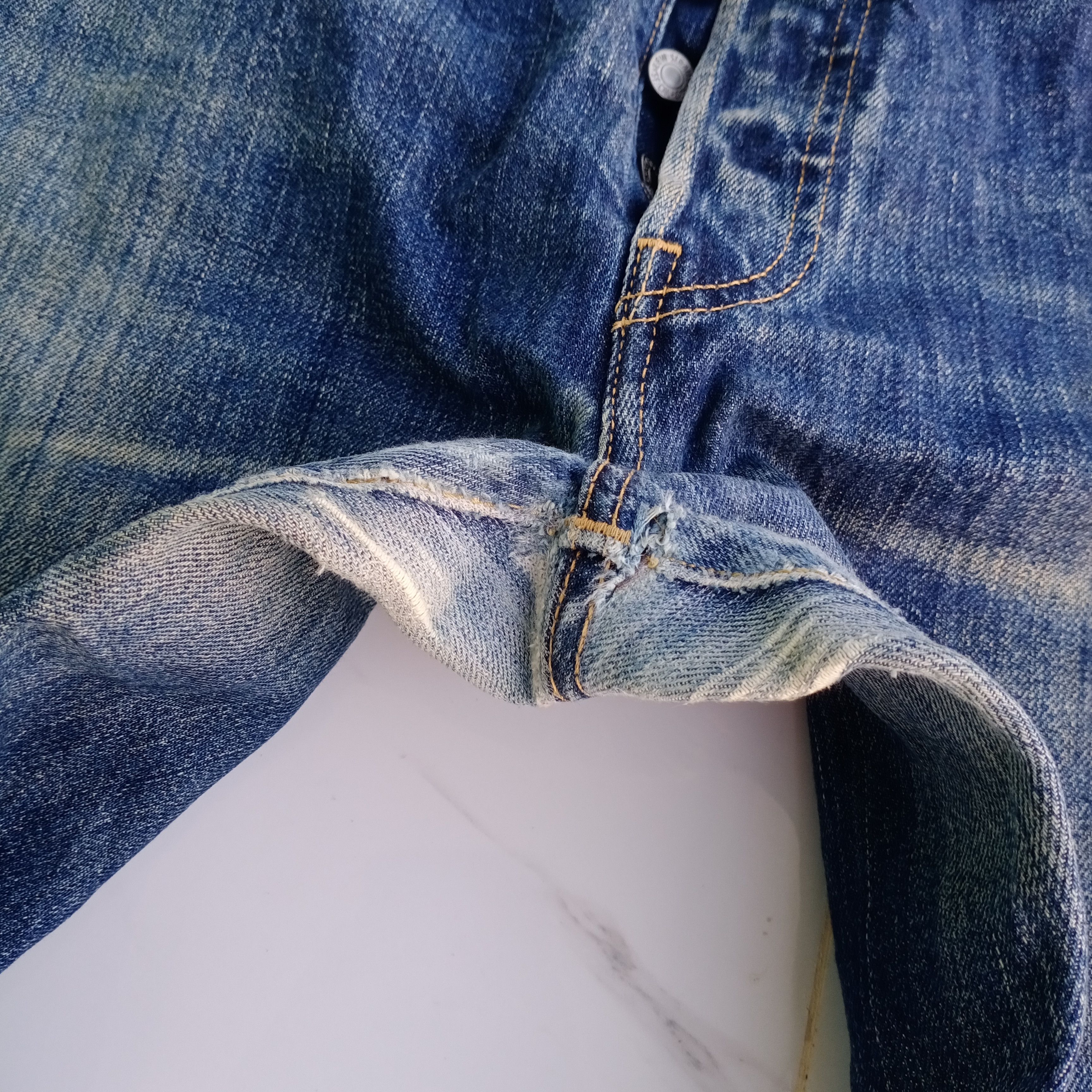 Levi's Vintage Clothing Vintage Levi's 501 Faded Straight Leg Jeans Size US 34 / EU 50 - 6 Thumbnail