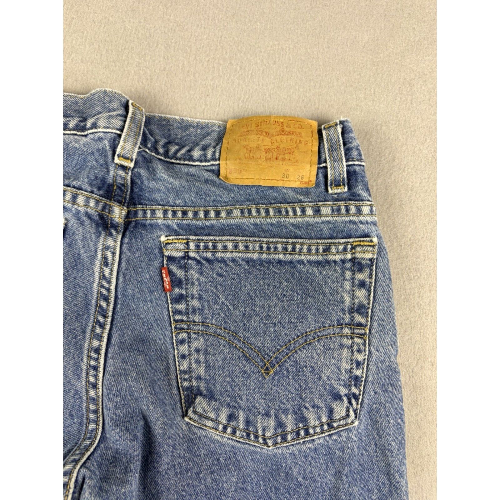 Levi's VINTAGE Levi's 550 Jeans Husky Fit 30x26 Blue Denim Straight Leg 90s Mens Jeans Size US 30 / EU 46 - 5 Thumbnail