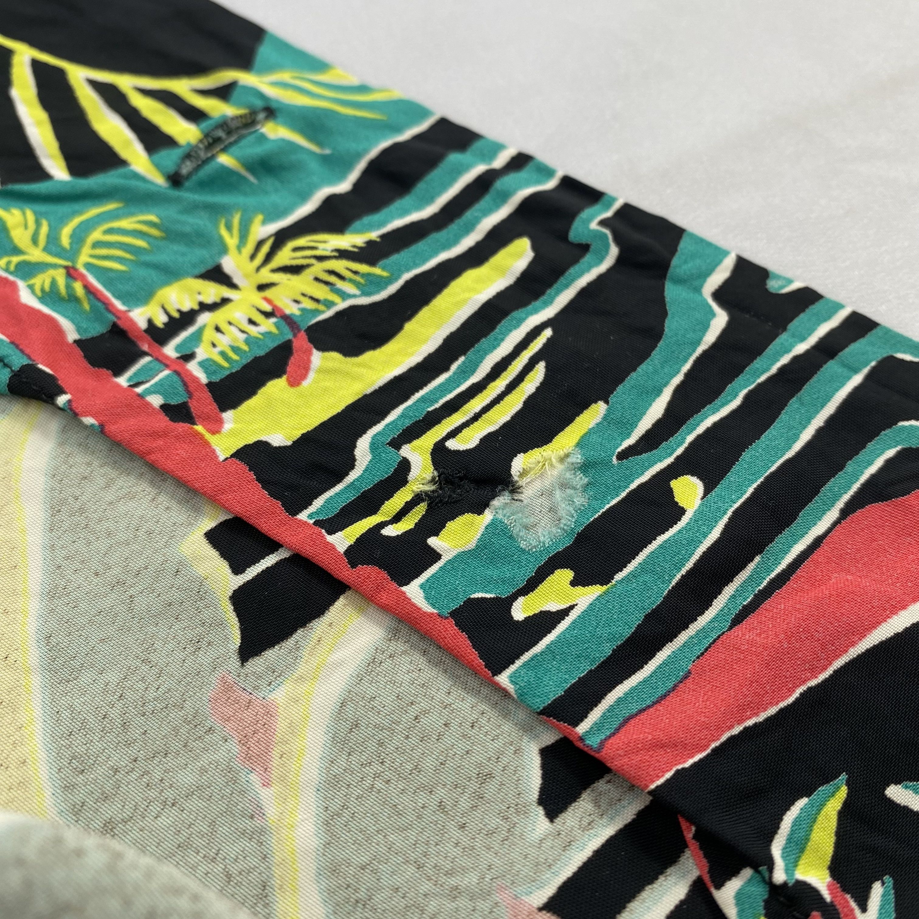 Sun Surf Sun Surf Tropical Palm Tree Aloha Hawaiian Shirt HW048 Size US S / EU 44-46 / 1 - 17 Thumbnail