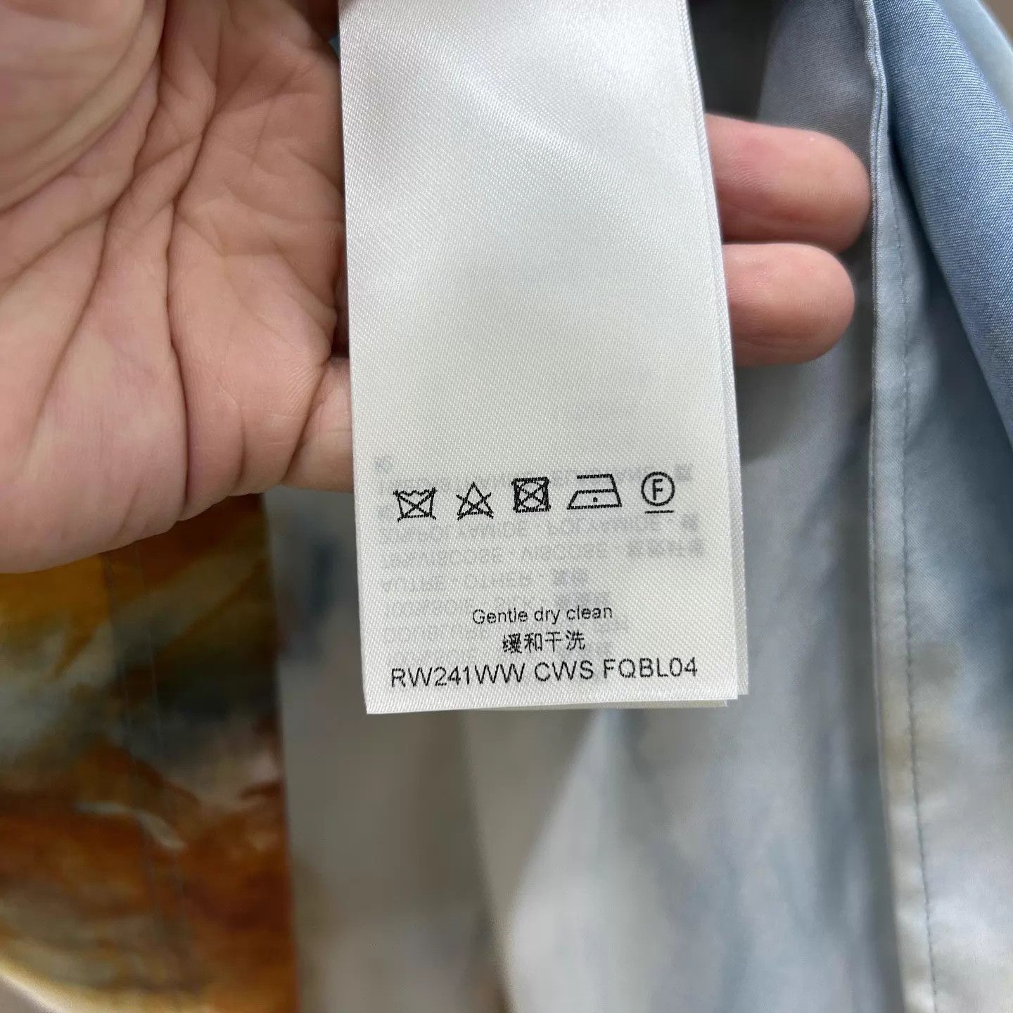 Louis Vuitton LV Tie-Dye Allover Logo Short Sleeve Tee NWT 36 ys002370 Size XS / US 0-2 / IT 36-38 - 4 Thumbnail