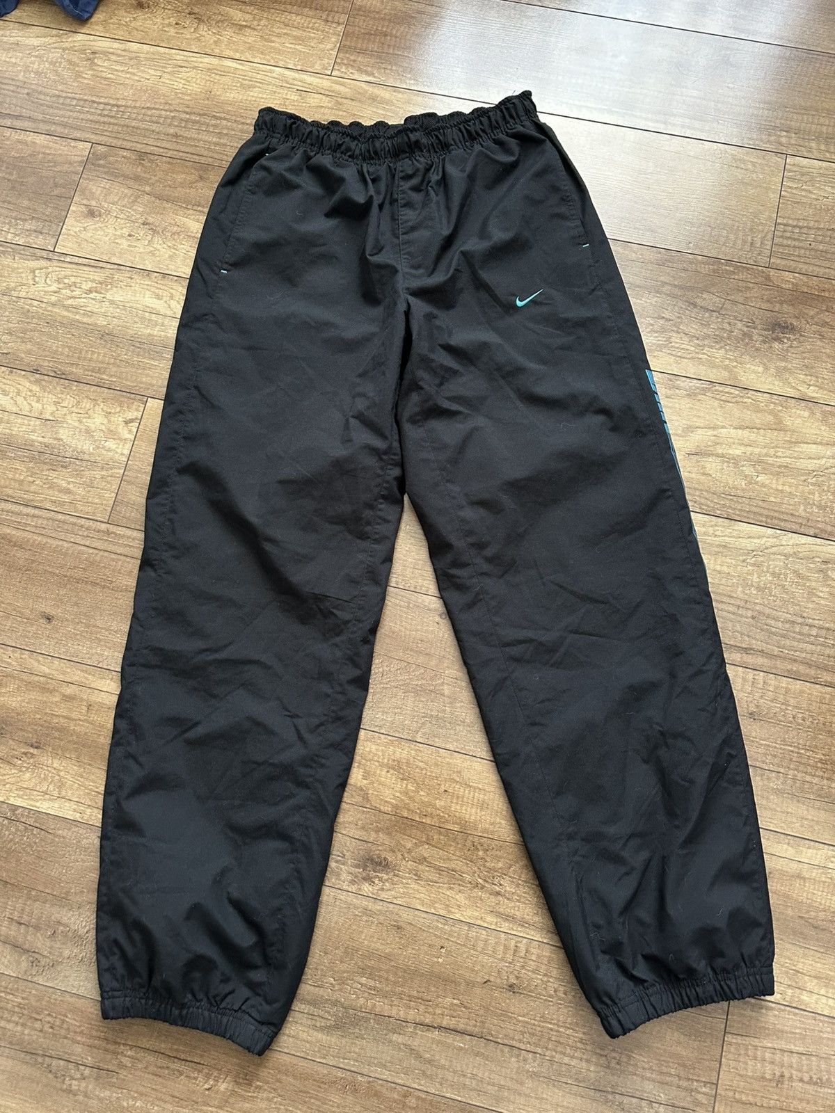 Nike Nike Vintage Track Pants Sweatpants Size US 32 / EU 48 - 2 Thumbnail