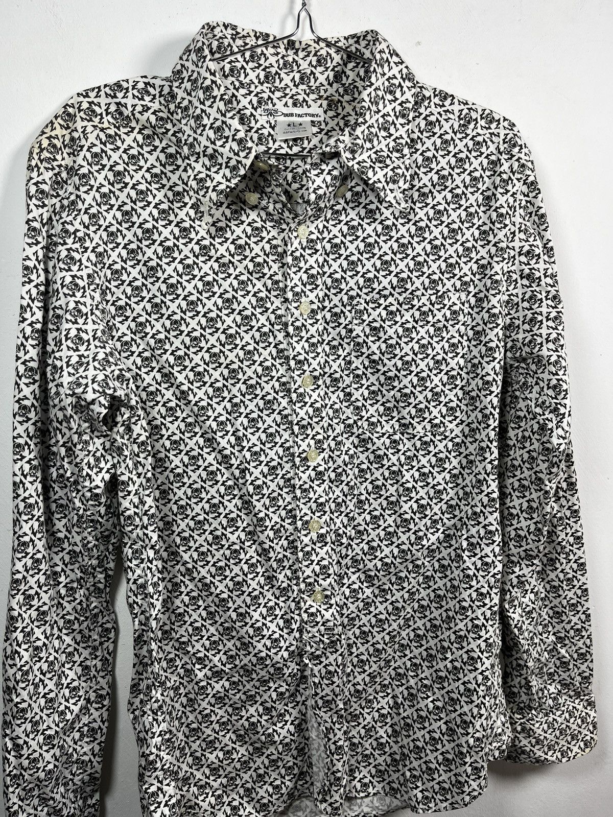 Vintage Skull Button Up DUB FACTORY Akira Size US L / EU 52-54 / 3 - 1 Thumbnail