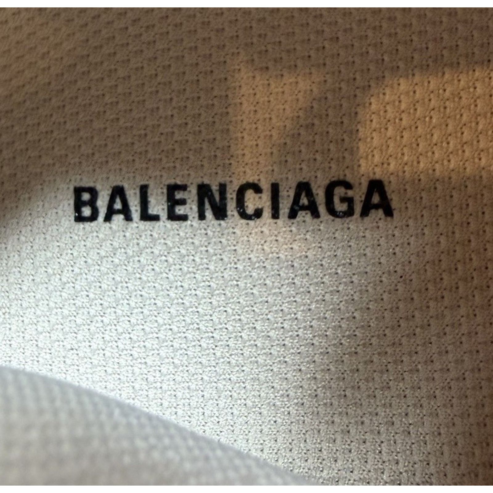 Balenciaga Size 41EU/11W - Balenciaga Triple S Beige Size US 11 / IT 41 - 8 Thumbnail