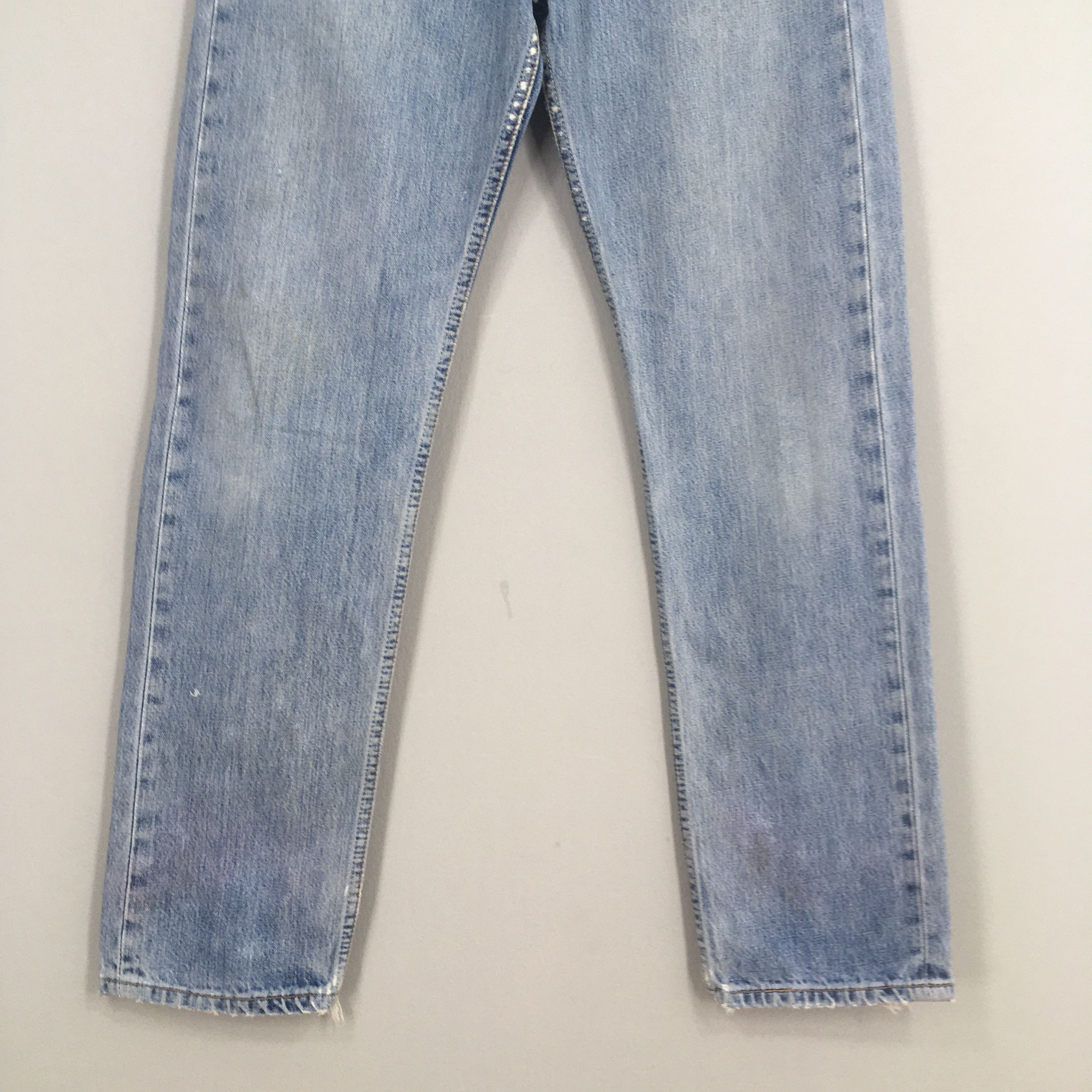 Levi's Size 30x30.5 Vintage 90s Levi's 501 Faded Blue Jeans Size US 30 / EU 46 - 4 Thumbnail