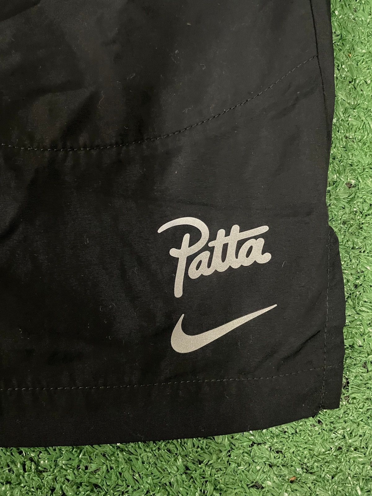 Nike × Patta Nike X Patta Black running shorts Size US 34 / EU 50 - 4 Thumbnail