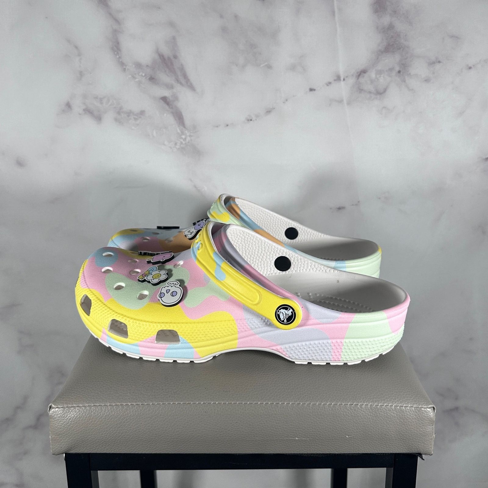 Crocs The Doodles Classic Clog Size US 11 / EU 44 - 2 Thumbnail