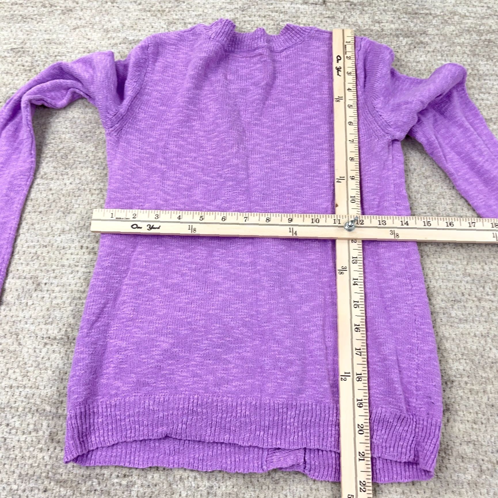 American Eagle Outfitters VINTAGE American Eagle Outfitters Cardigan Sweater Women S Purple V Neck Lightweight Size S / US 4 / IT 40 - 6 Thumbnail