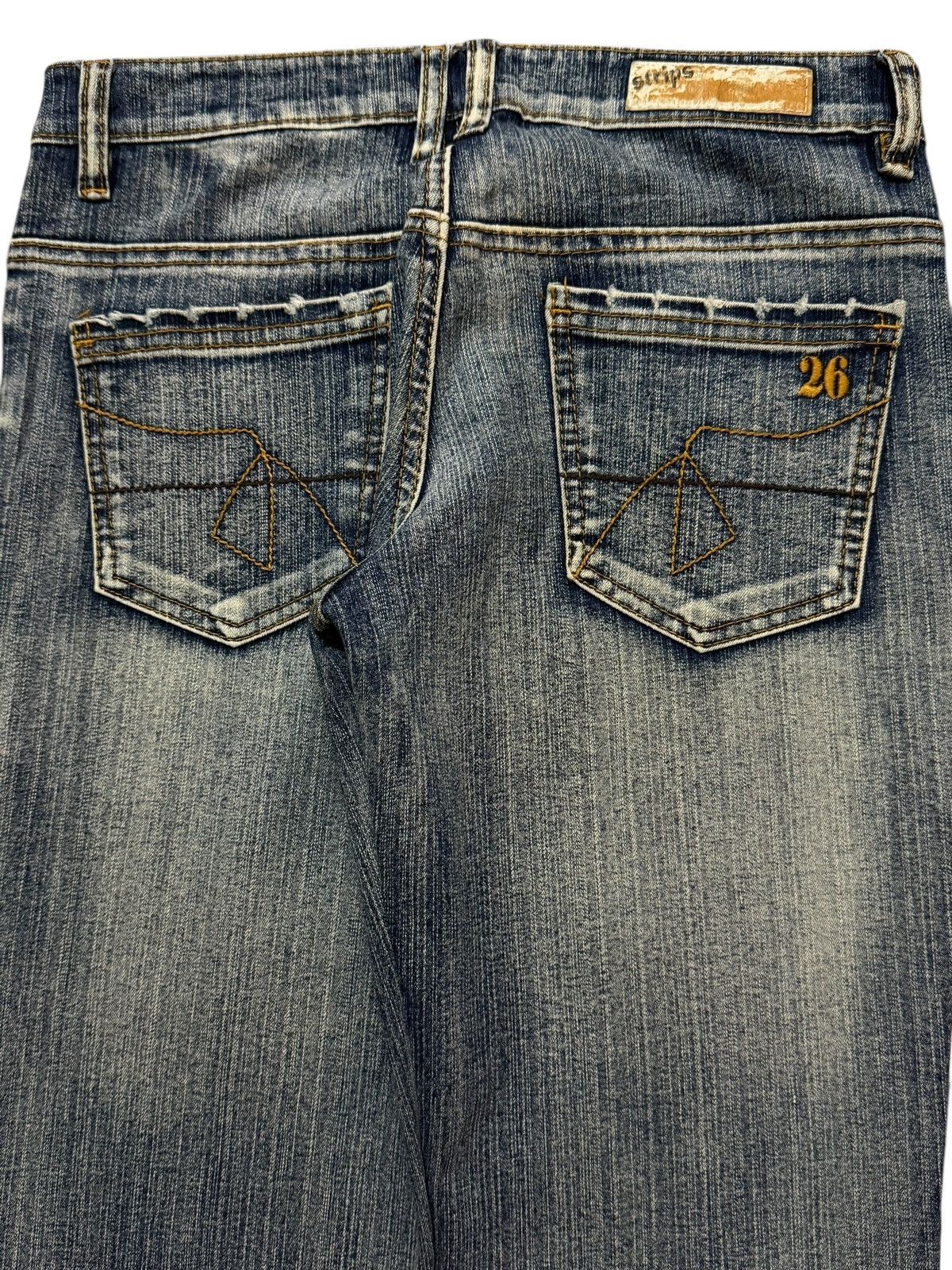 True Religion Vintage Y2K Japanese Brand Faded Wash Ripped Wide Leg Flare Size 28" / US 6 / IT 42 - 5 Thumbnail