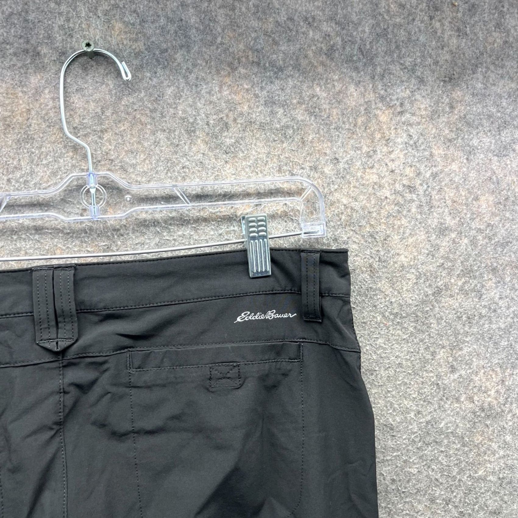 Eddie Bauer Eddie Bauer Pants Womens 8 Black Capri Lightweight Stretch Outdoor Hiking Straight Leg Capris Womens 8 Black Size 30" / US 8 / IT 44 - 7 Thumbnail