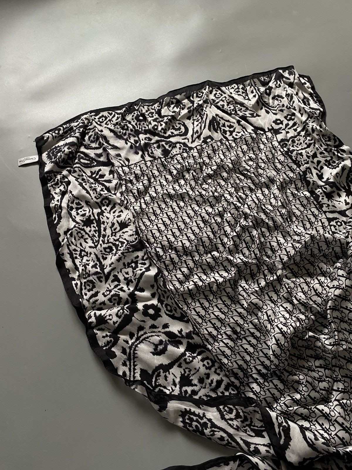 Christian Dior Monsieur Christian Dior vintage silk scarf Size ONE SIZE - 4 Thumbnail