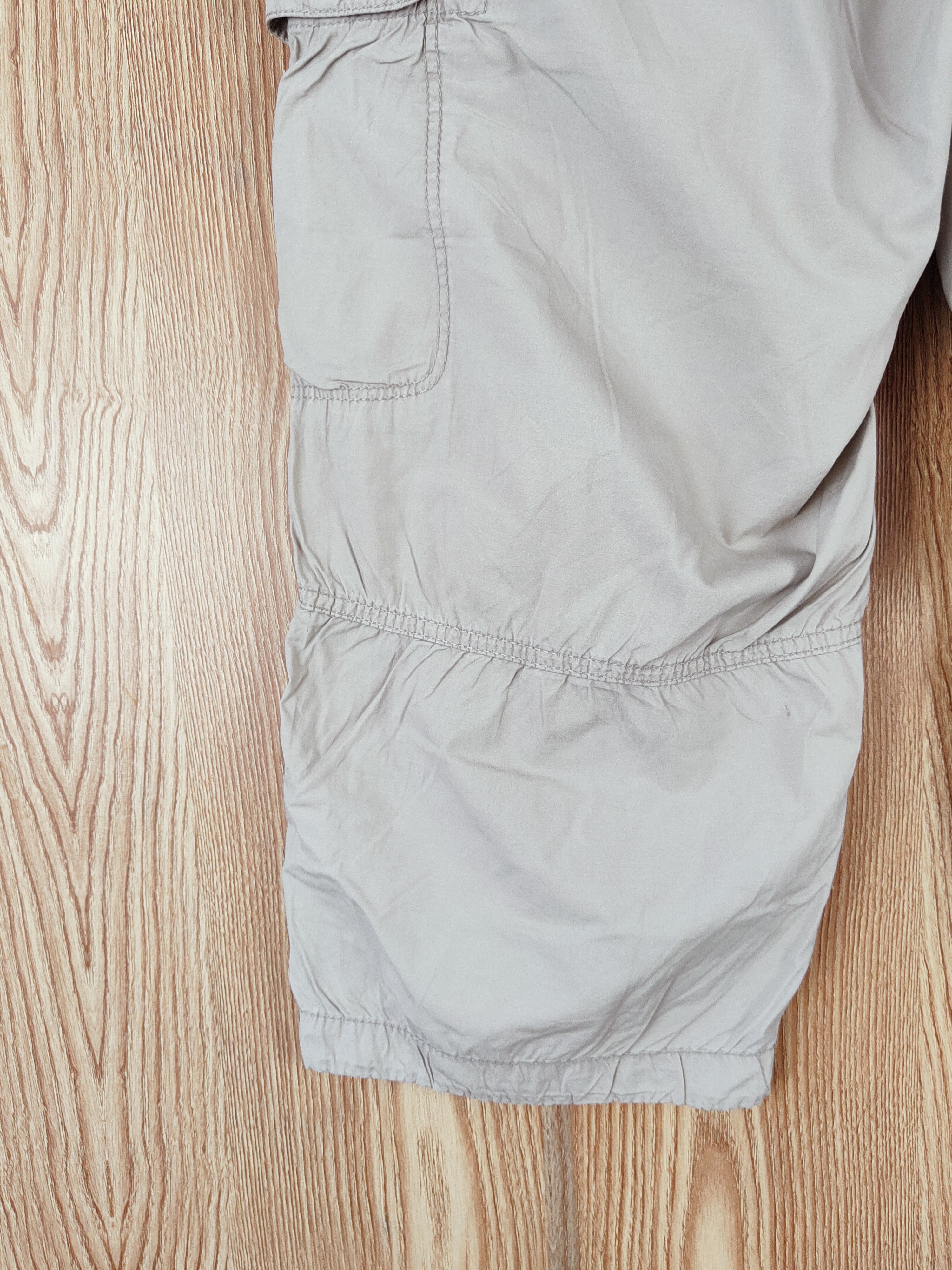 Japanese Brand Uniqlo Beige Multipocket Short Pants #W285 Size US 29 - 9 Thumbnail
