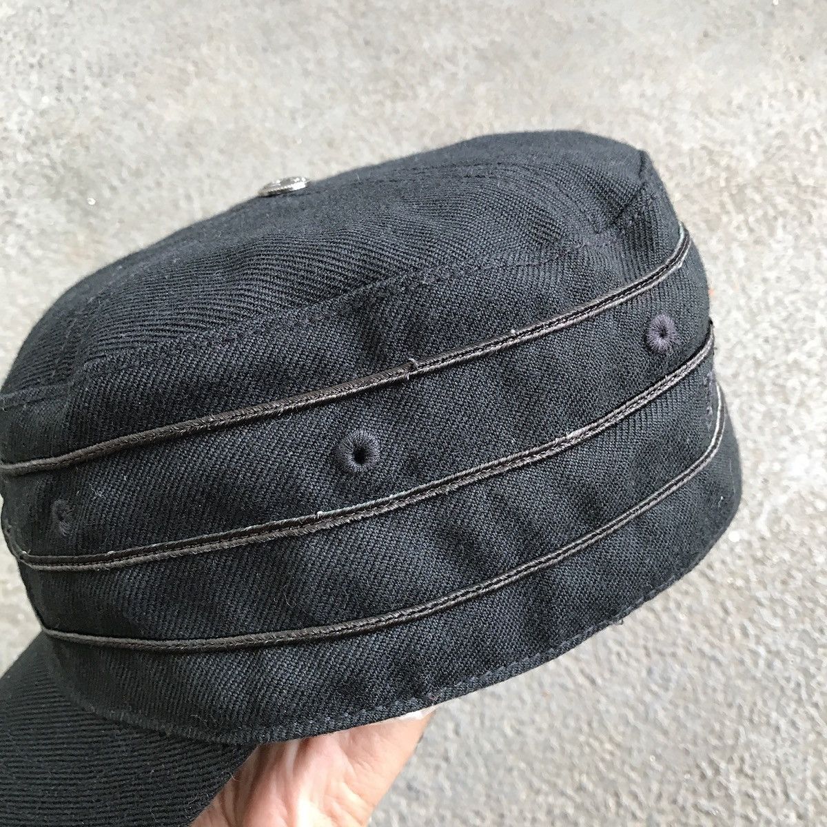 Birkenstock Pillbox hat Initial B for brikenstock. Black on black Size ONE SIZE - 5 Thumbnail