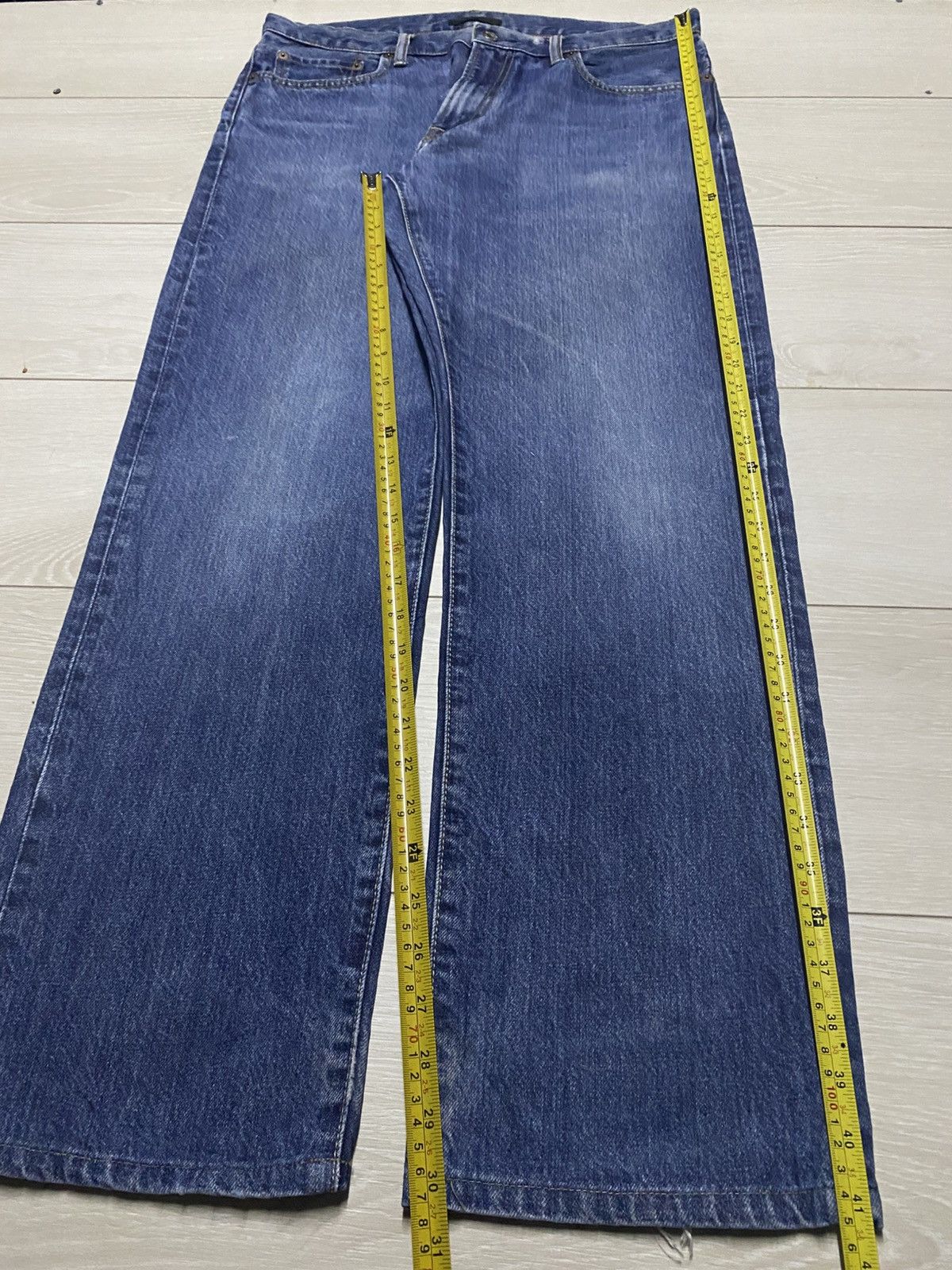 Uniqlo Vintage Japanese Brand Uniqlo Blue Wash Distressed Jeans Size US 35 - 12 Thumbnail