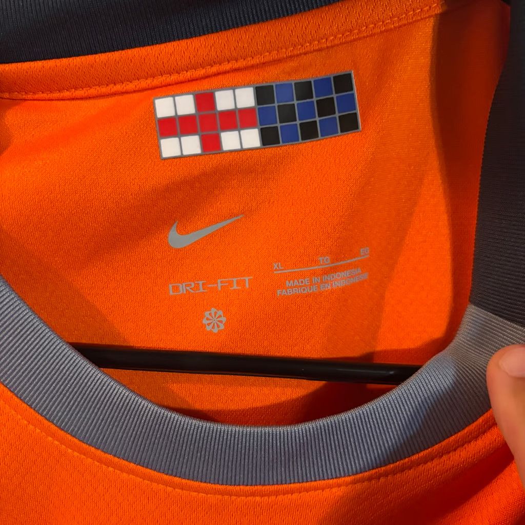 Nike Inter Milan Star Trek Jersey XL BNWT Size US XL / EU 56 / 4 - 5 Thumbnail