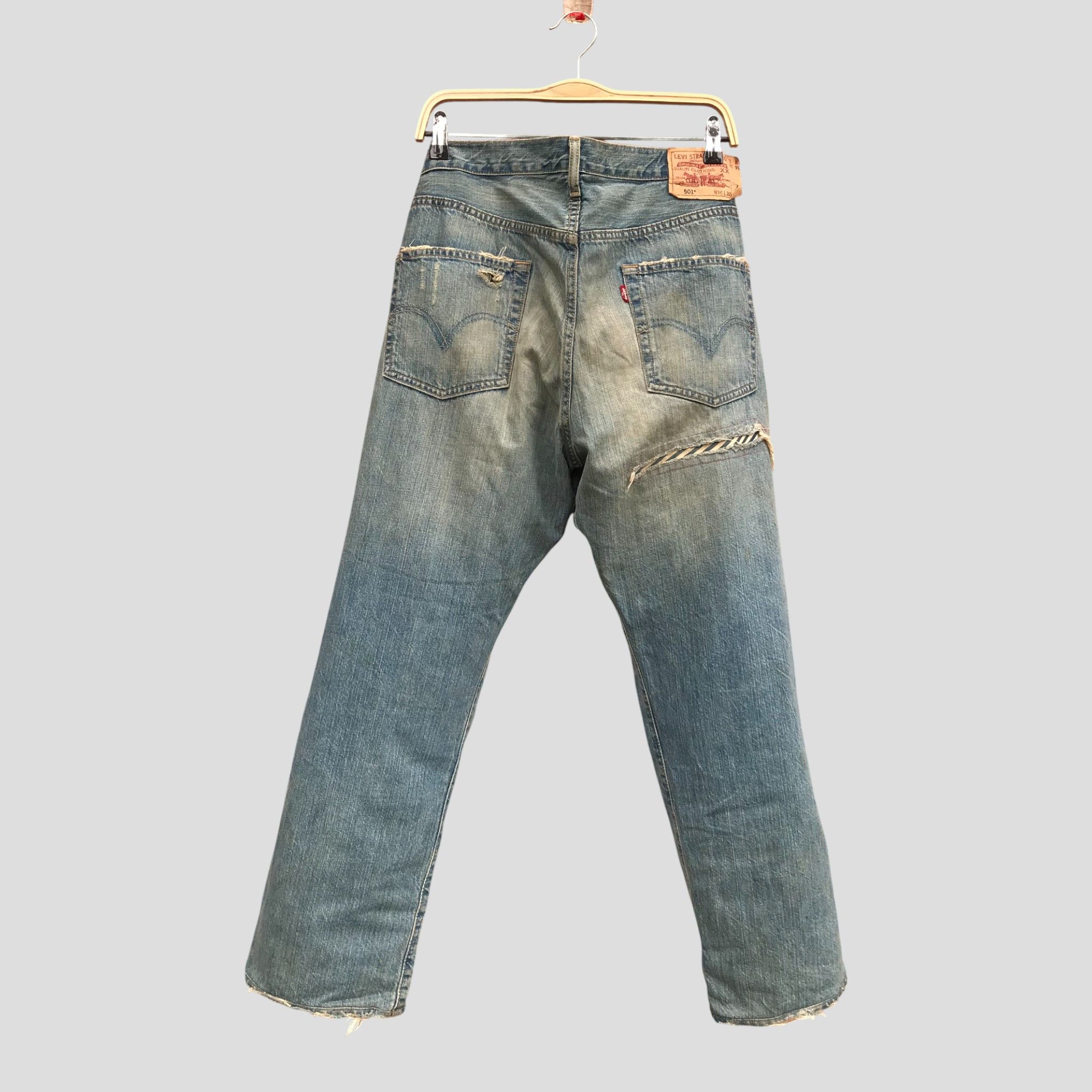 Levi's Levi’s 501 Distressed Jeans Faded Ripped Workwear Grunge Size US 36 / EU 52 - 2 Thumbnail