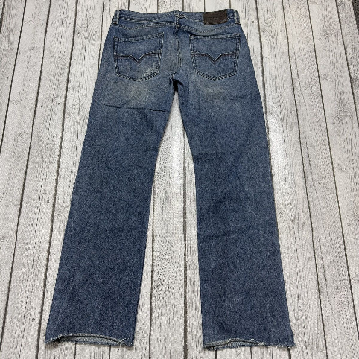 Diesel Diesel Larkee jeans Size US 30 / EU 46 - 2 Thumbnail