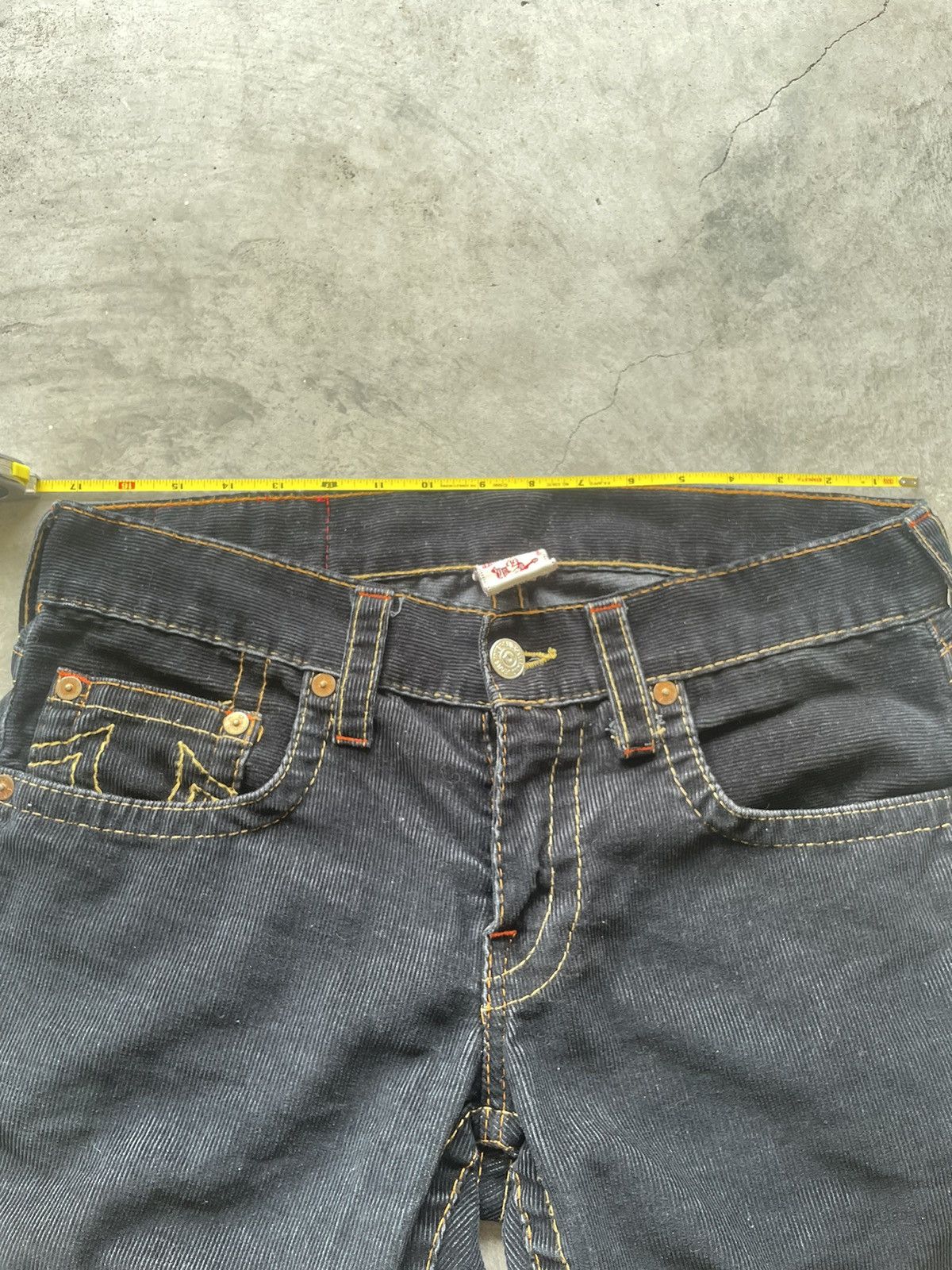 True Religion True Religion US Corduroy Jeans Size US 32 / EU 48 - 2 Thumbnail