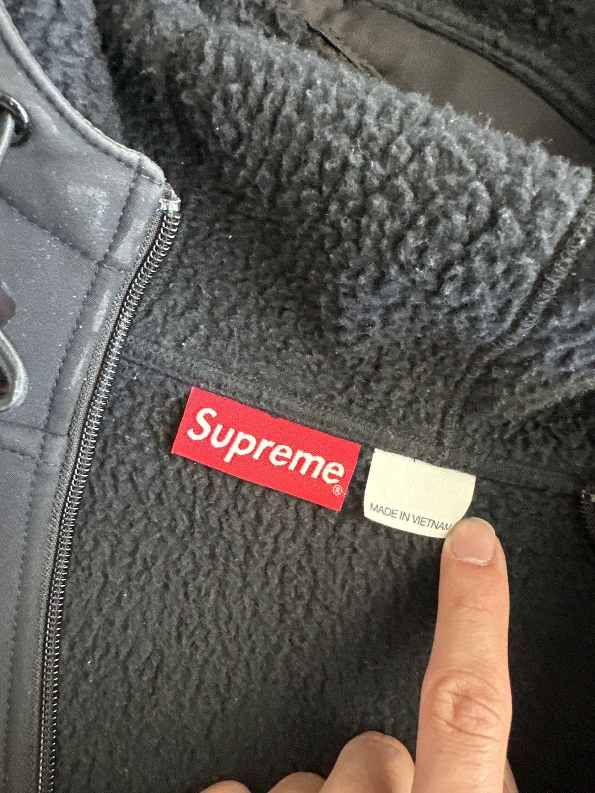 Supreme Supreme WINDSTOPPER Hoodie Zip Up Size US L / EU 52-54 / 3 - 3 Thumbnail