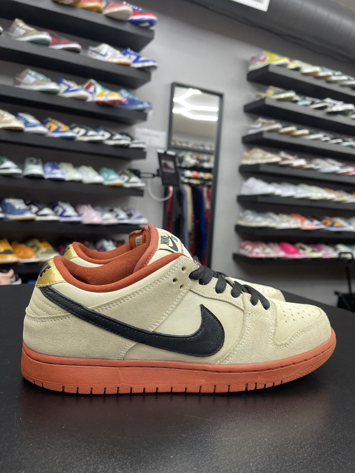 Nike Size 8 - Nike Dunk Low SB Hennessy “2020” Size US 8 / EU 41 - 2 Thumbnail