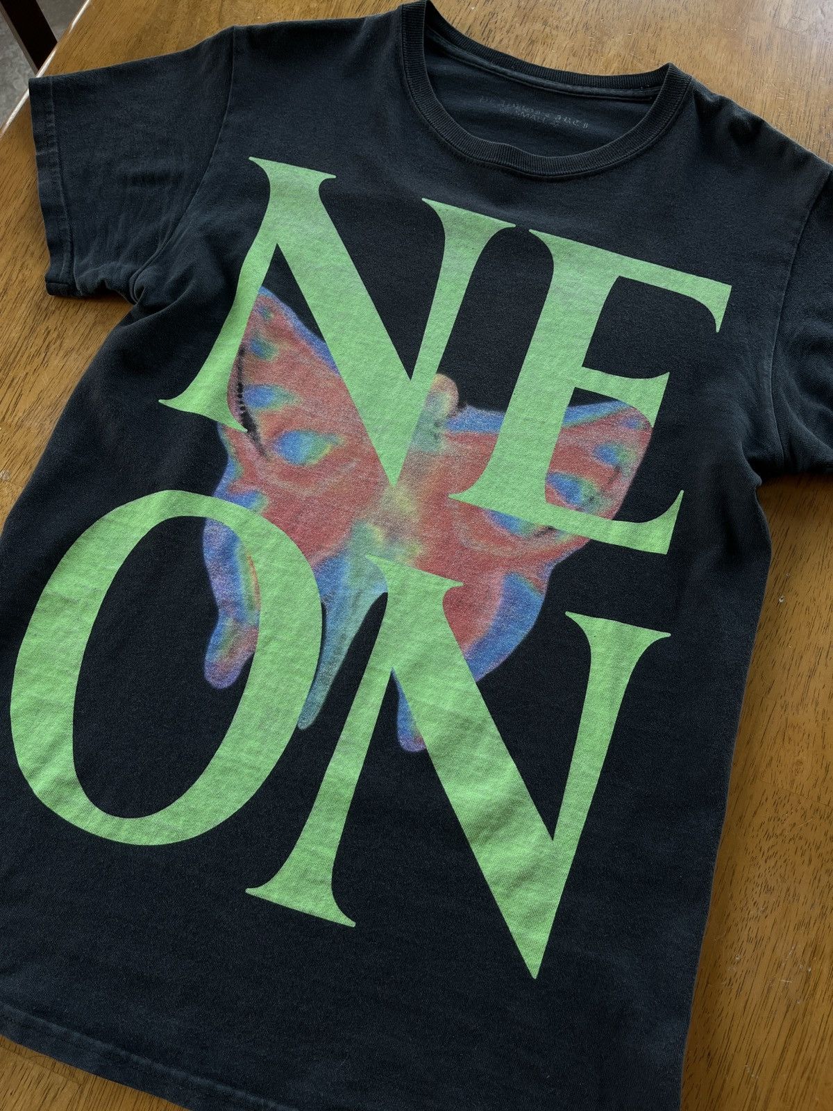 Playboi Carti 🦋Playboi Carti 🦋Neon Tour Butterfly Tee Size US S / EU 44-46 / 1 - 7 Thumbnail