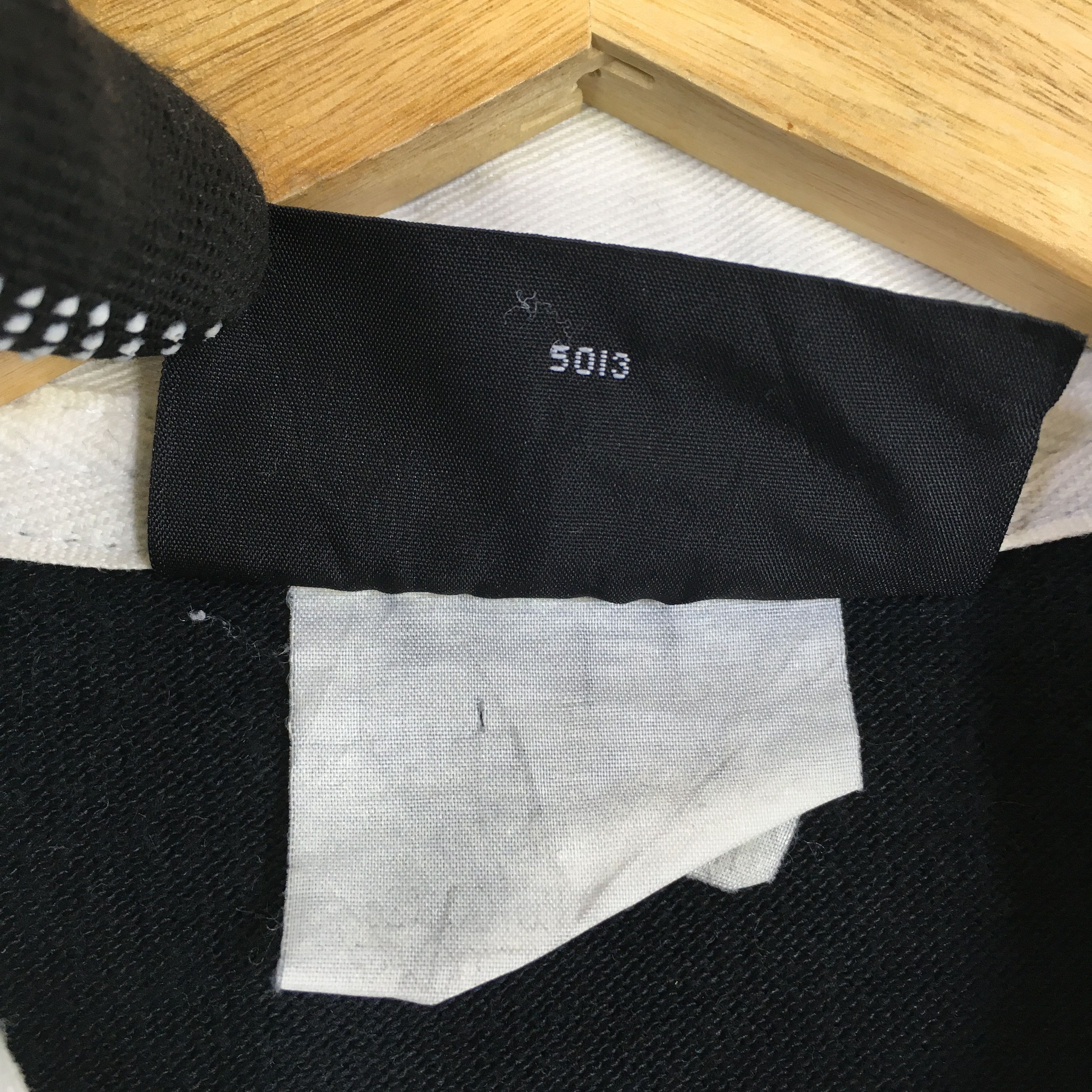 Canterbury of New Zealand Vintage Canterbury Of New Zealand All Blacks Polo Medium Size US M / EU 48-50 / 2 - 6 Thumbnail