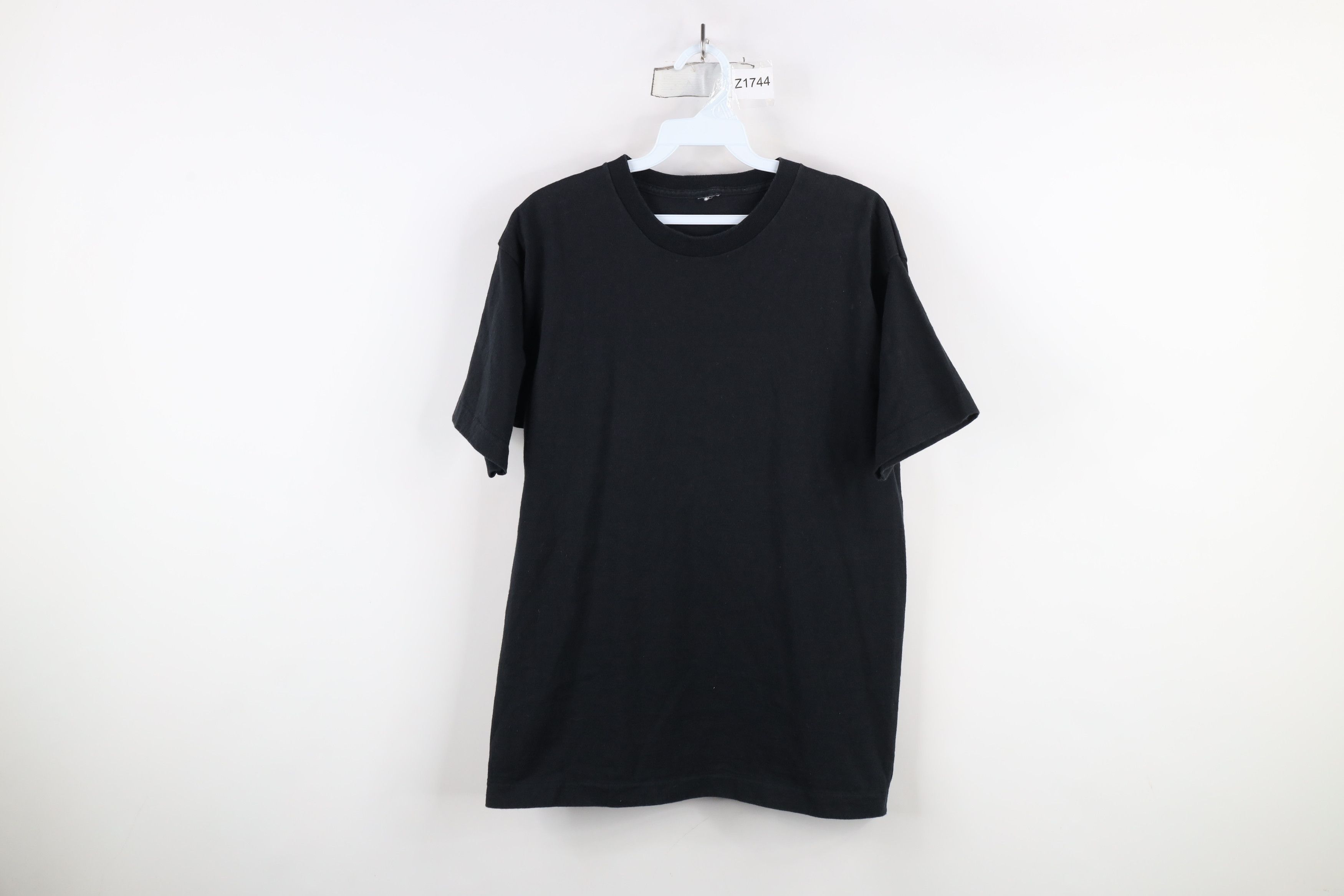 Vintage Vintage 90s Streetwear Blank Heavy Cotton T-Shirt Black USA Size US S / EU 44-46 / 1 - 1 Thumbnail