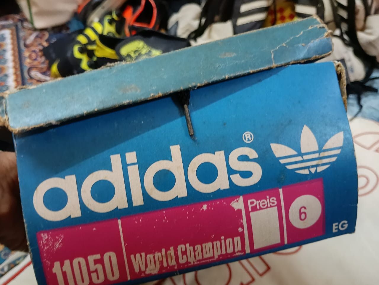 Adidas Vintage Adidas World Champion Soccer Boots Size US 5.5 / EU 38 - 9 Thumbnail
