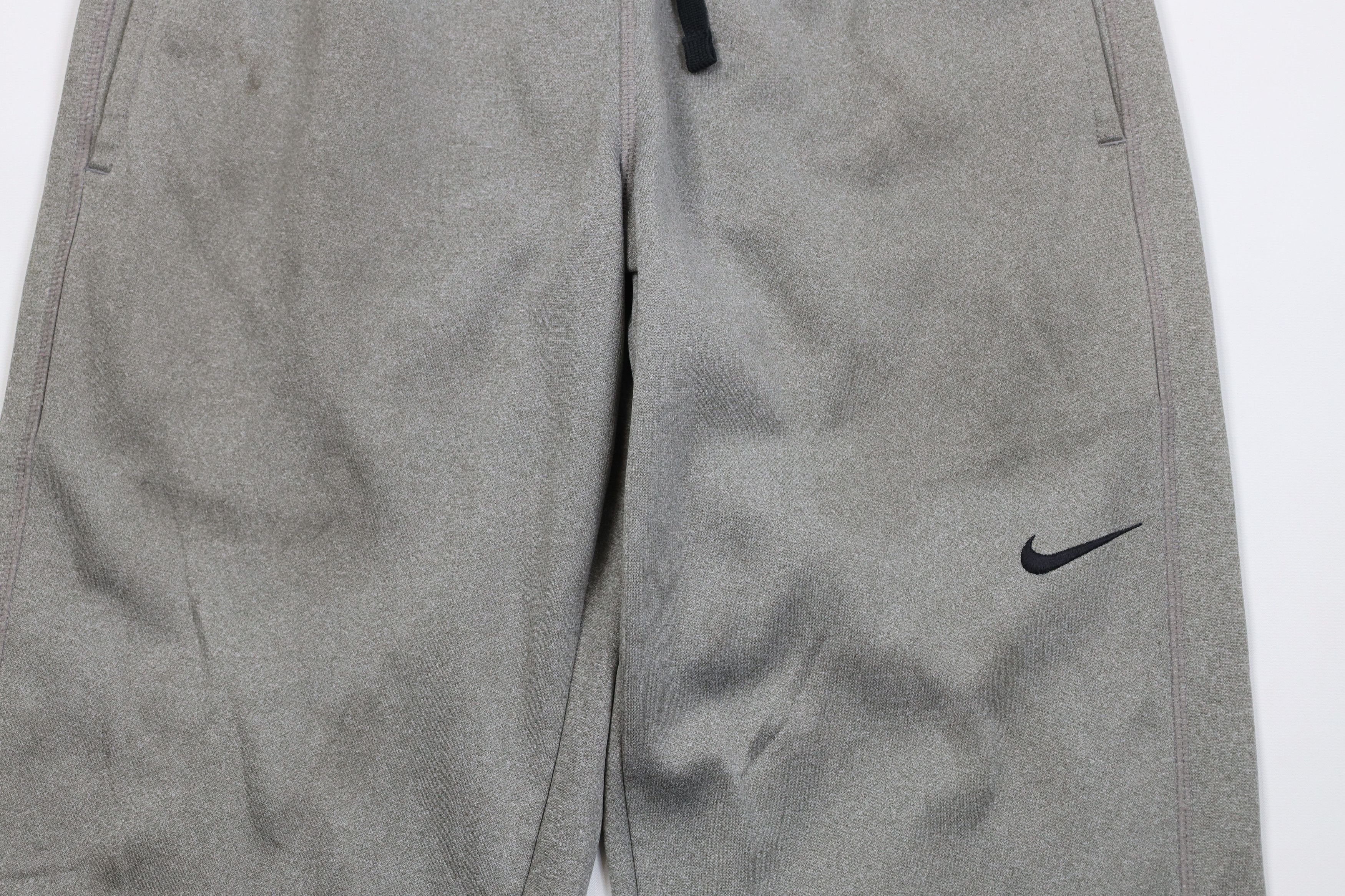 Nike Vintage Y2K Nike Therma Fit Mini Swoosh Wide Leg Sweatpants Size US 32 / EU 48 - 3 Thumbnail