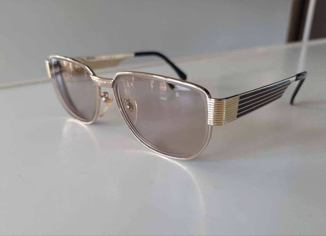 Yves Saint Laurent Vintage Made In Japan YSL Size ONE SIZE - 1 Thumbnail