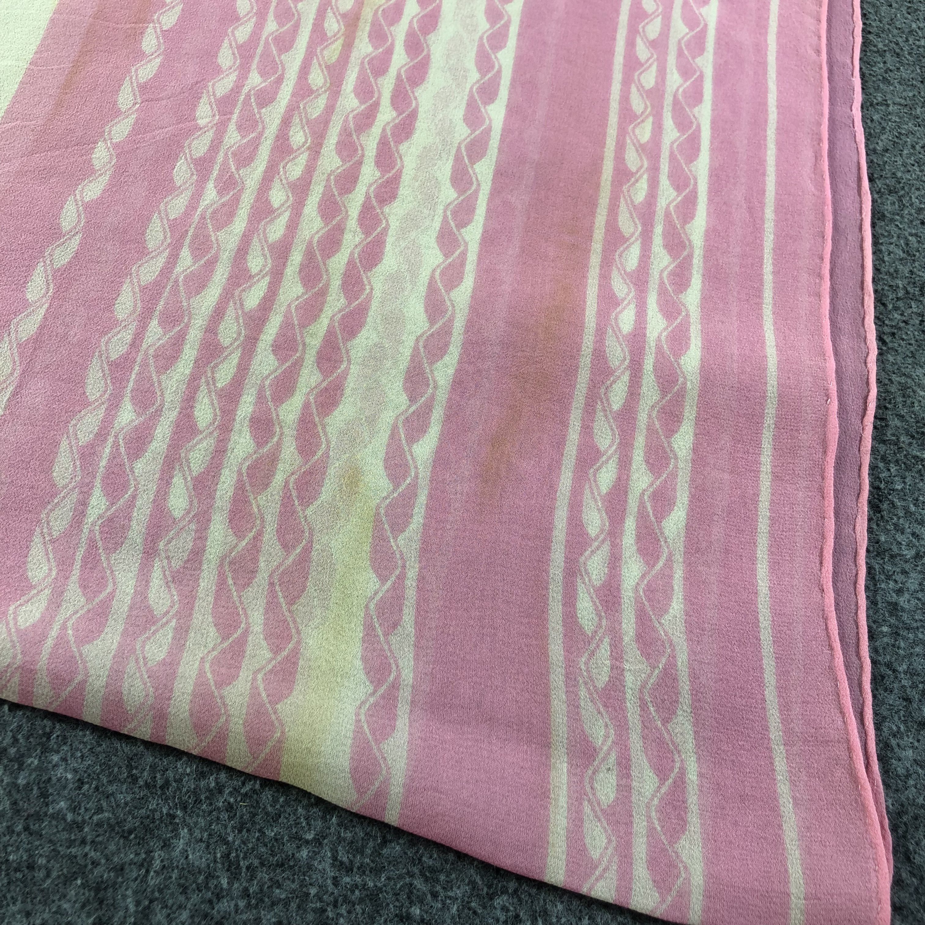 Vintage Pink Hand Rolled Silk Stole Silk Scarf M541 Size ONE SIZE - 3 Thumbnail