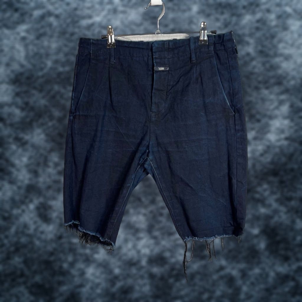 CLOSED Closed Shorts Mens Size 30 Cotton Navy Frayed Hem Casual Chino 9in Inseam Regular Front Flat Front Blue 30 in Waist Mens 30 Vintage Not N/A Size US 30 / EU 46 - 1 Thumbnail