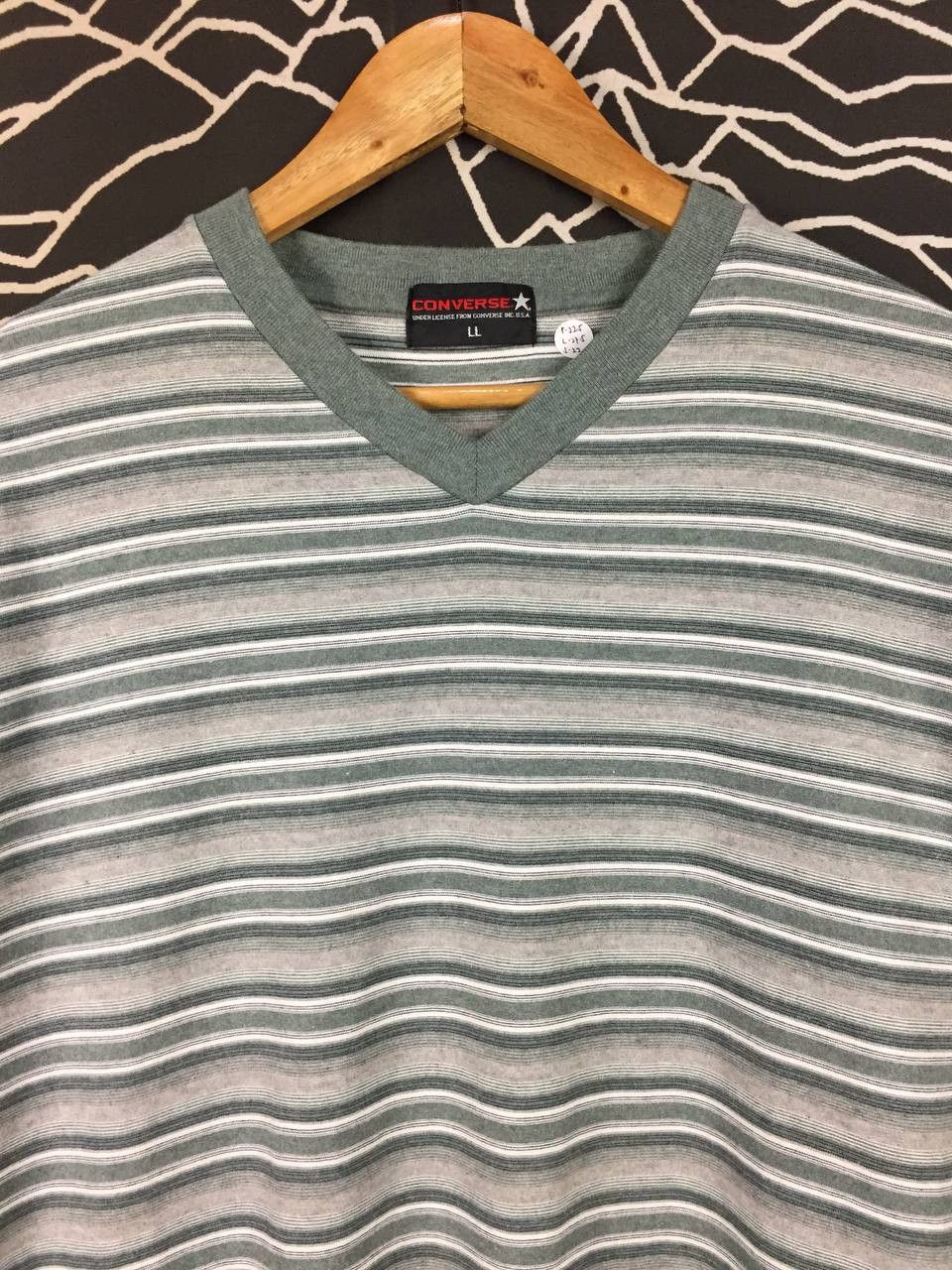 Converse Vtg Converse All Star Striped Long Sleeve V-Neck Tee Size US XL / EU 56 / 4 - 3 Thumbnail