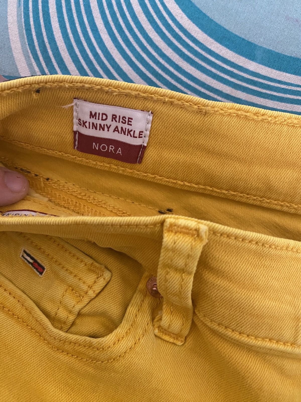 Tommy Jeans Tommy jeans yellow skinny Size 27" / US 4 / IT 40 - 3 Thumbnail