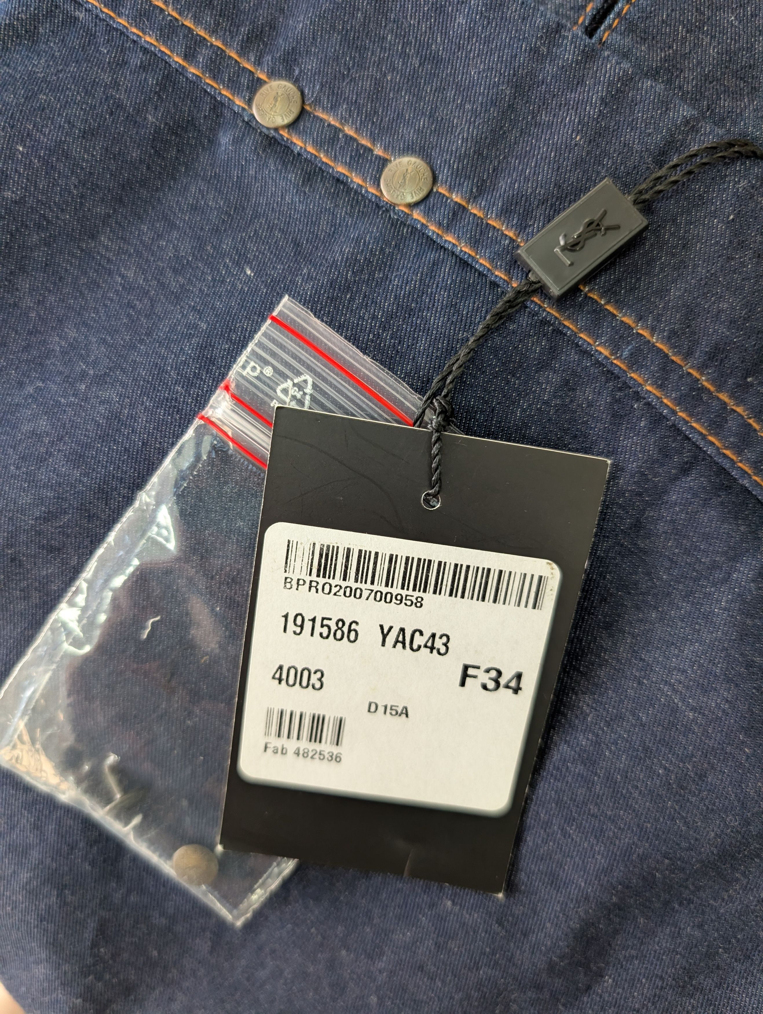 Yves Saint Laurent Yves Saint Laurent Blue Denim Vest With YSL Logo Tab Size XS / US 0-2 / IT 36-38 - 7 Thumbnail