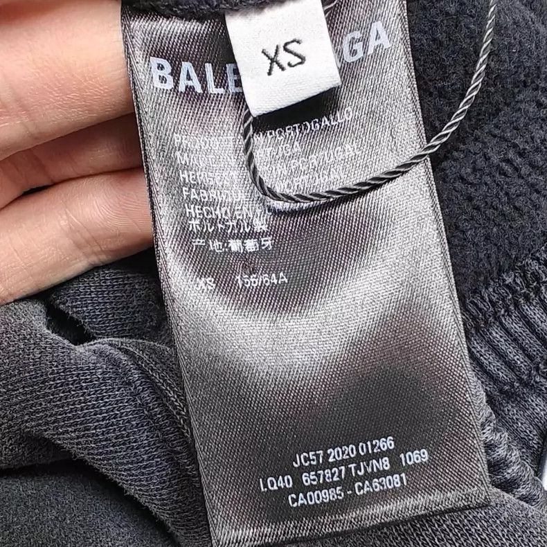 Balenciaga Balenciaga size XS Faux two-piece sweater casual water-was Size US 27 - 6 Thumbnail